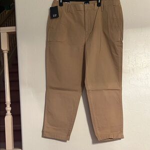 New Women’s Gap Pants